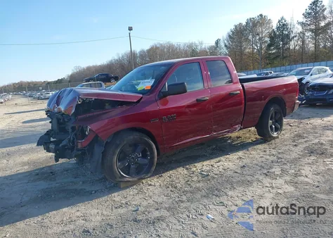 2018 Ram 1500 Express 4X2 6'4 Box z USA, uszkodzony, nr VIN 1C6RR6FT6JS182964